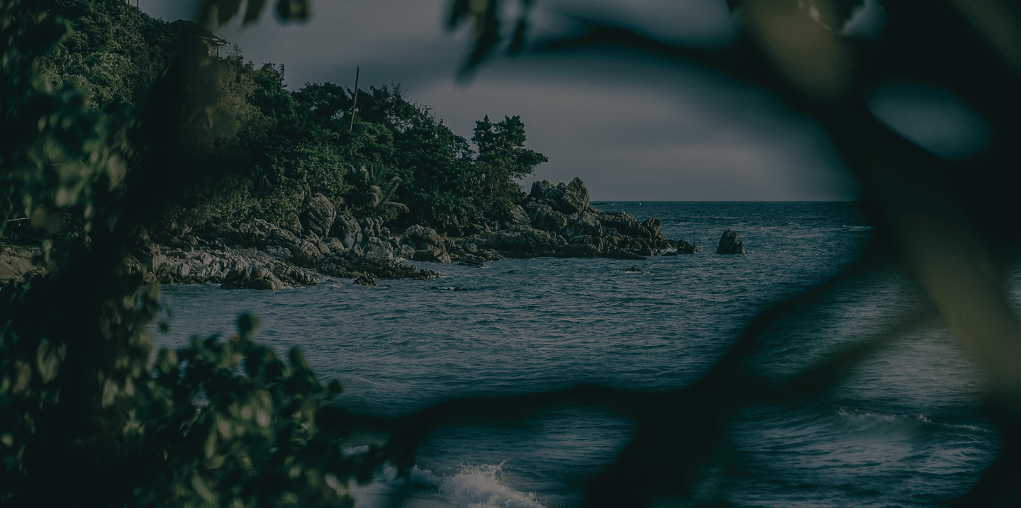 The Thai coastline at dusk